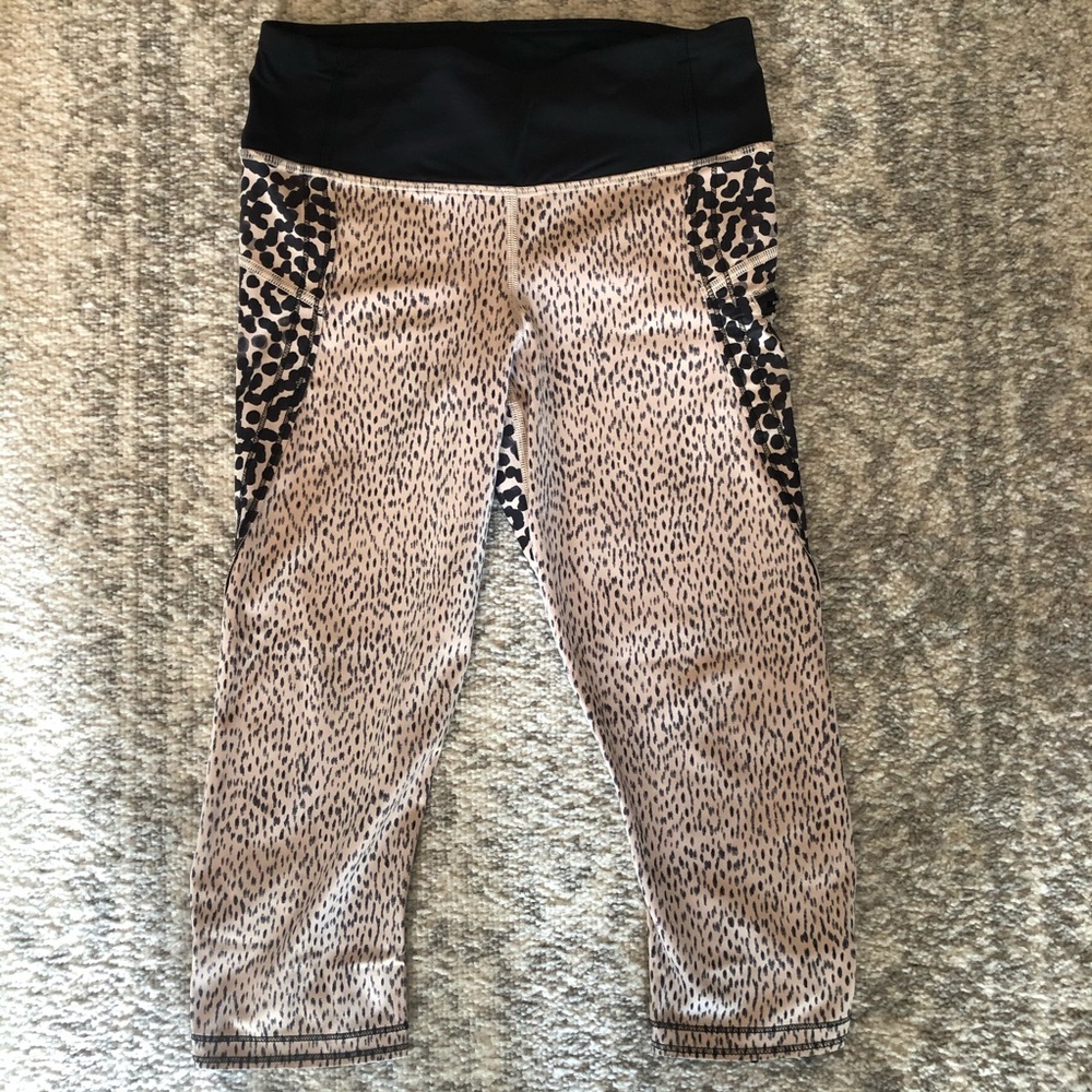 Lululemon Top Speed Crop